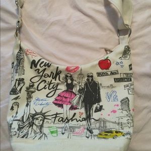 Cute New York bag for summer!